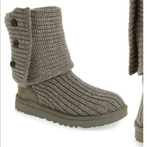Girls UGG Classic Cardy II Knit Boot